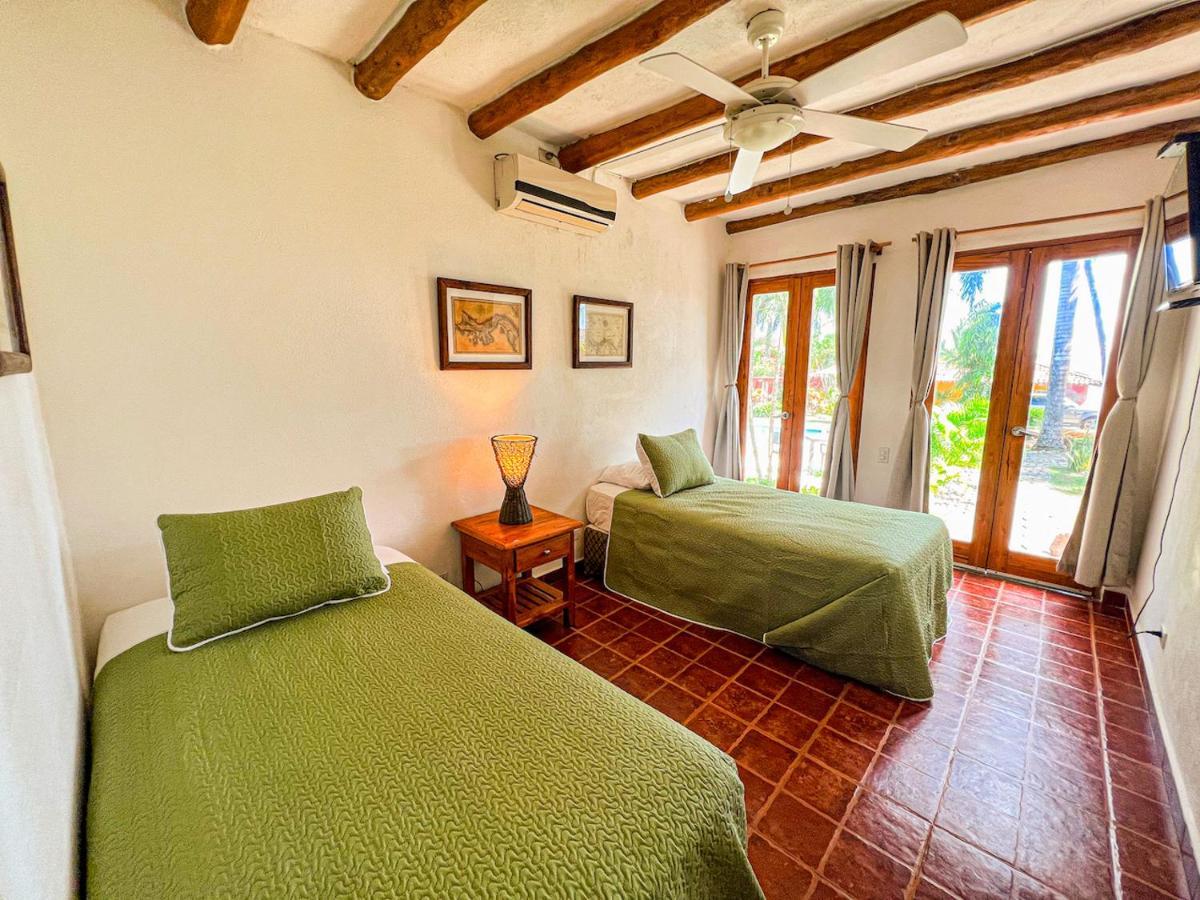 Hotel Punta Franca Jobal Екстериор снимка
