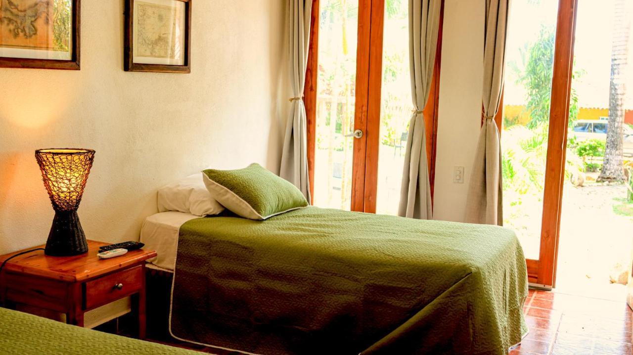 Hotel Punta Franca Jobal Екстериор снимка