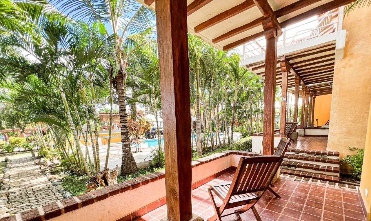 Hotel Punta Franca Jobal Екстериор снимка
