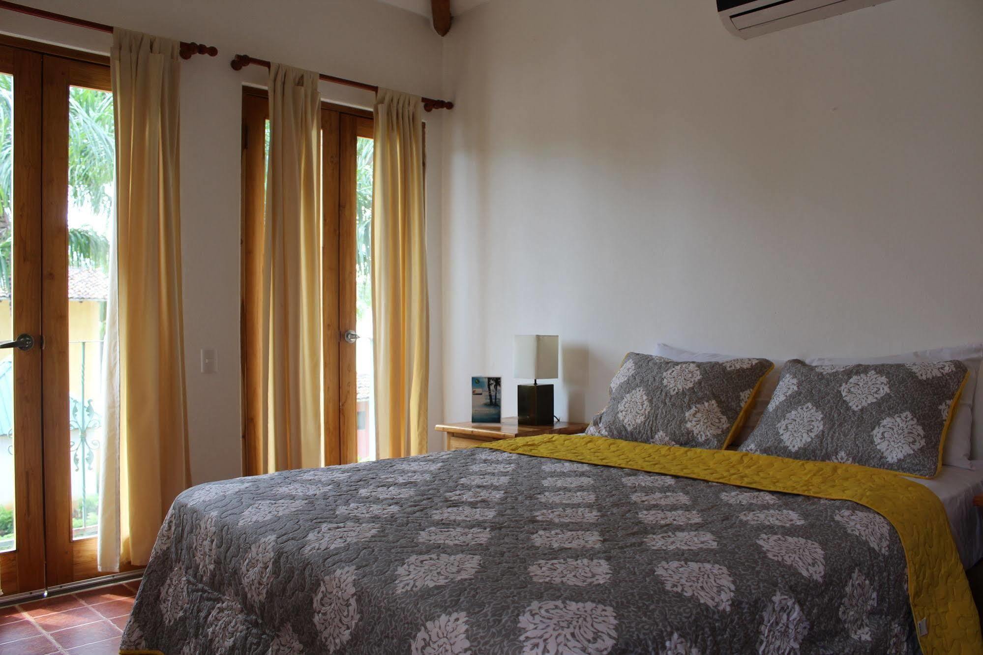 Hotel Punta Franca Jobal Екстериор снимка